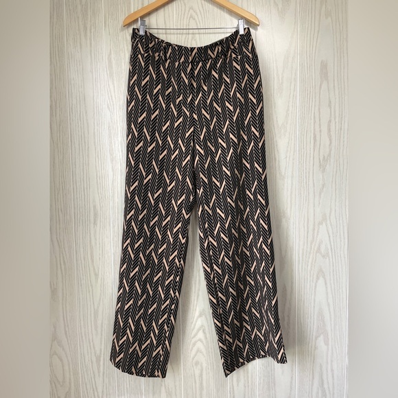 Chico’s Ultimate Fit Elevated Miter-Print Wide-Leg Pants Size 2 (L-12) - Picture 6 of 7